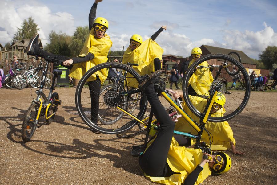 Cycling Fun bicycle ballet stanwick lakes