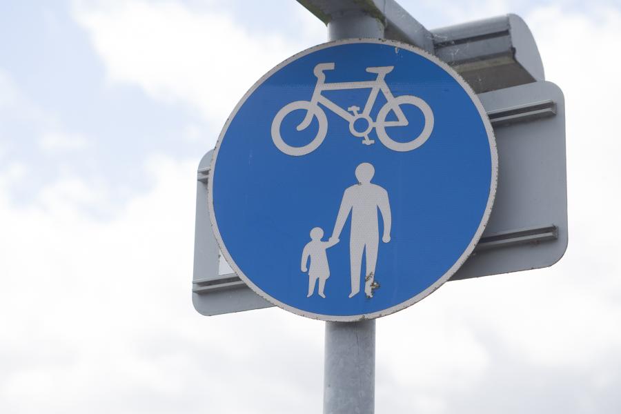 Shared walking and cycling sign