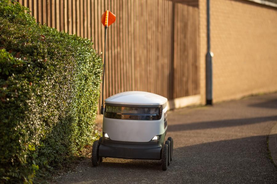 starship delivery robot in northampton 