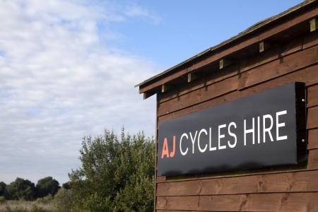 AJ Cycles Hire - Stanwick Lakes
