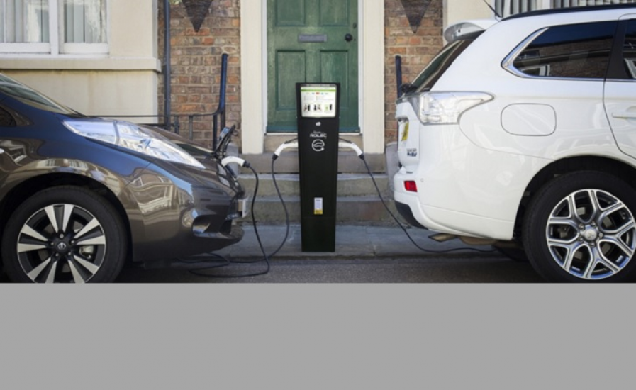 find an electric vehicle charging point 